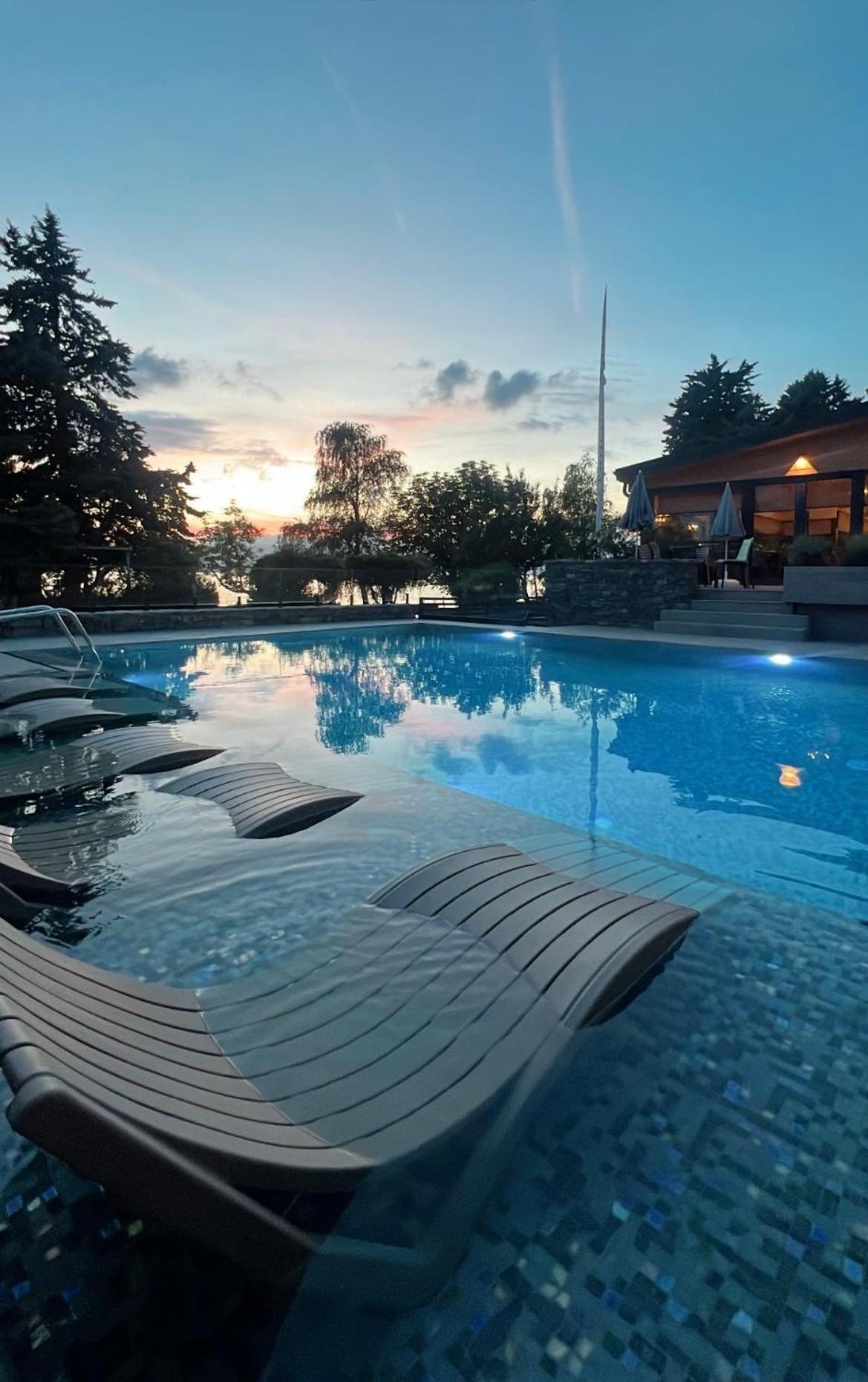 Lago Hotel Lagadin Exterior photo